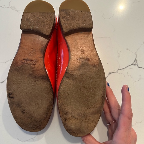 VINTAGE COACH PATENT LEATHER TASSEL LOAFERS - Picture 4 of 4